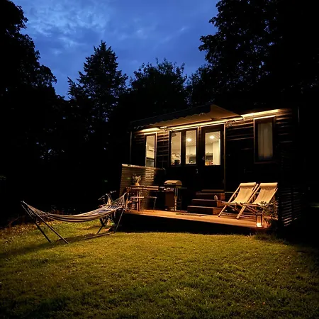 Apartament Boheemi Moekki Otalampi